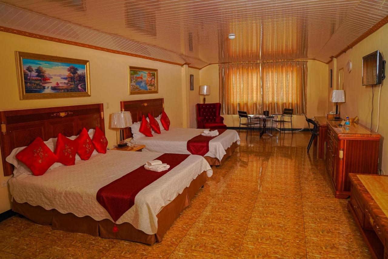 Metro Hotel Couva Kültér fotó