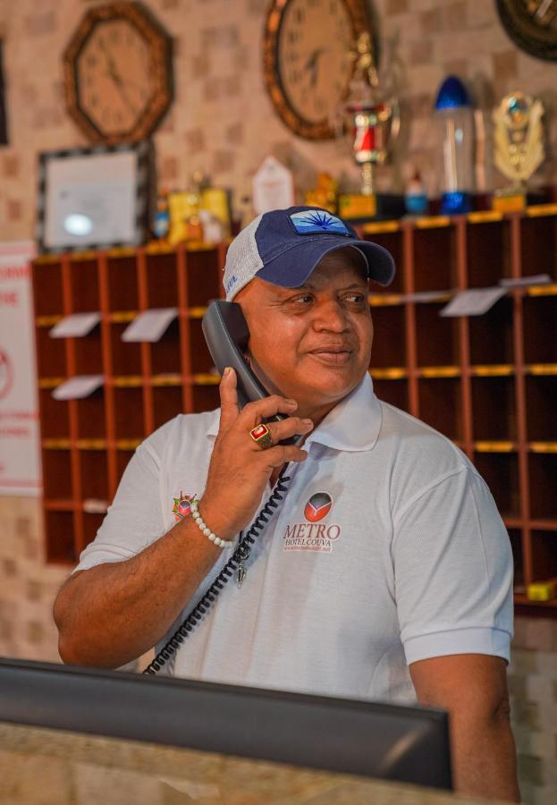 Metro Hotel Couva Kültér fotó